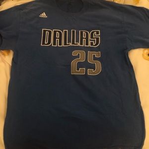Vintage Dallas Mavs T-shirt Jersey